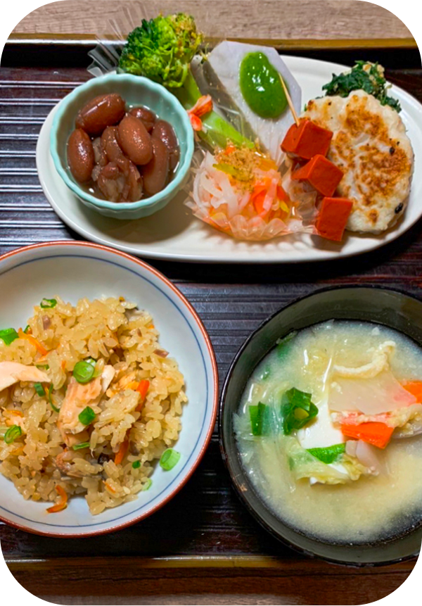 よしべぇ食堂の定食